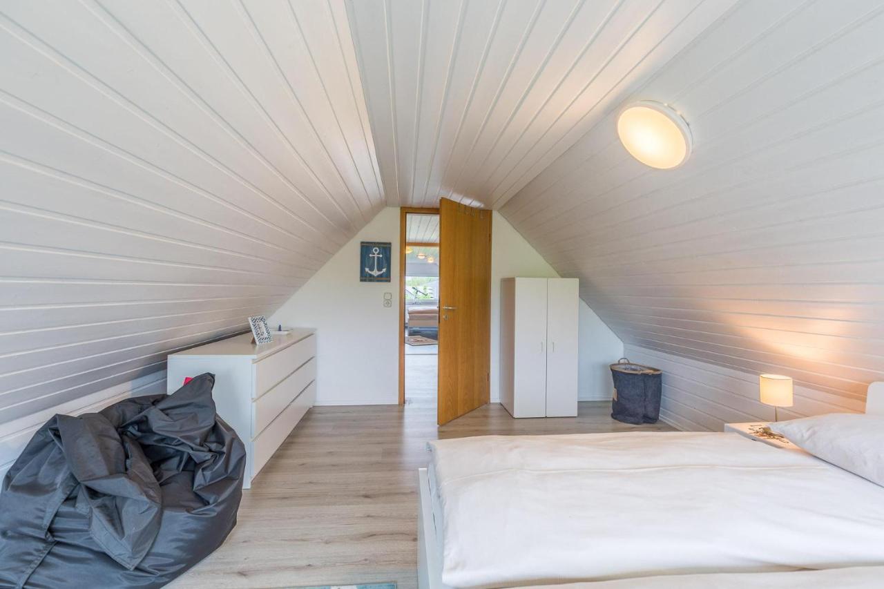 Ferienhaus Glockenstrasse Ferienwohnung Ostseehoehe Appartement 2 Scharbeutz Esterno foto